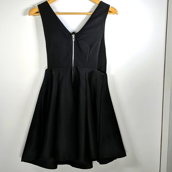 TOBI Date Night Pleated black dress - Picture 7 of 12
